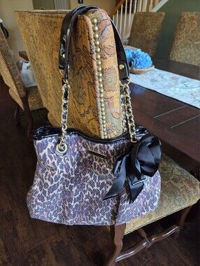 Betsey Johnson Leopard Sequin Large Shoulder Bag In Excellent Like New Condition